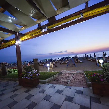 Elesio 酒店 格勒姆