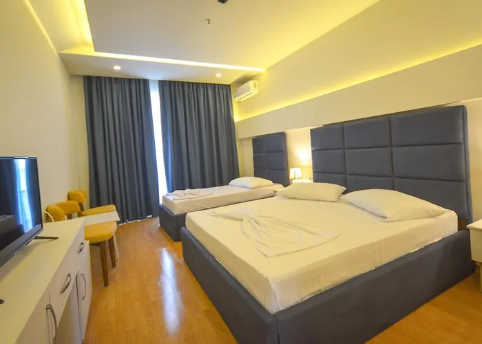 Elesio 4* Golem (Tirana)