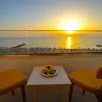 Elesio Hotel 4*