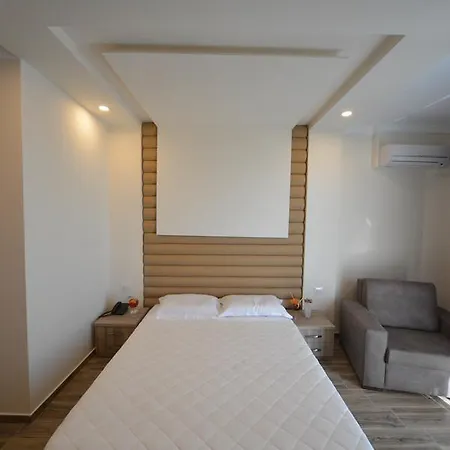 Hotel Elesio 4*