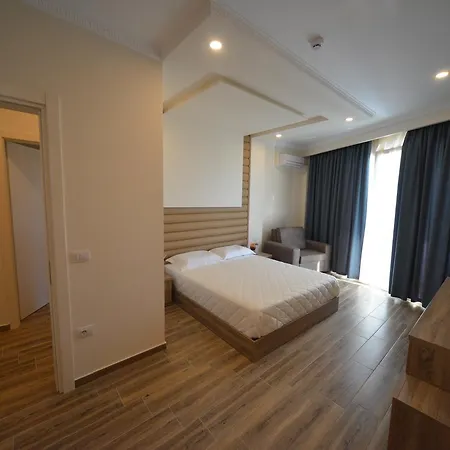 Elesio فندق غوليم