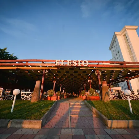 Elesio Hotel Golem (Tirana)