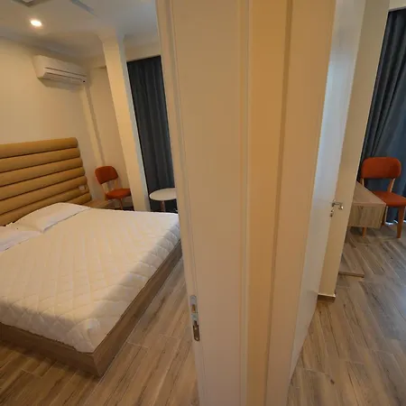 Hotel Elesio 4*