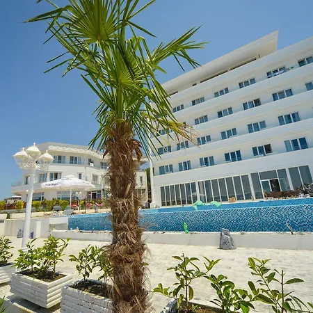 Elesio Hotel